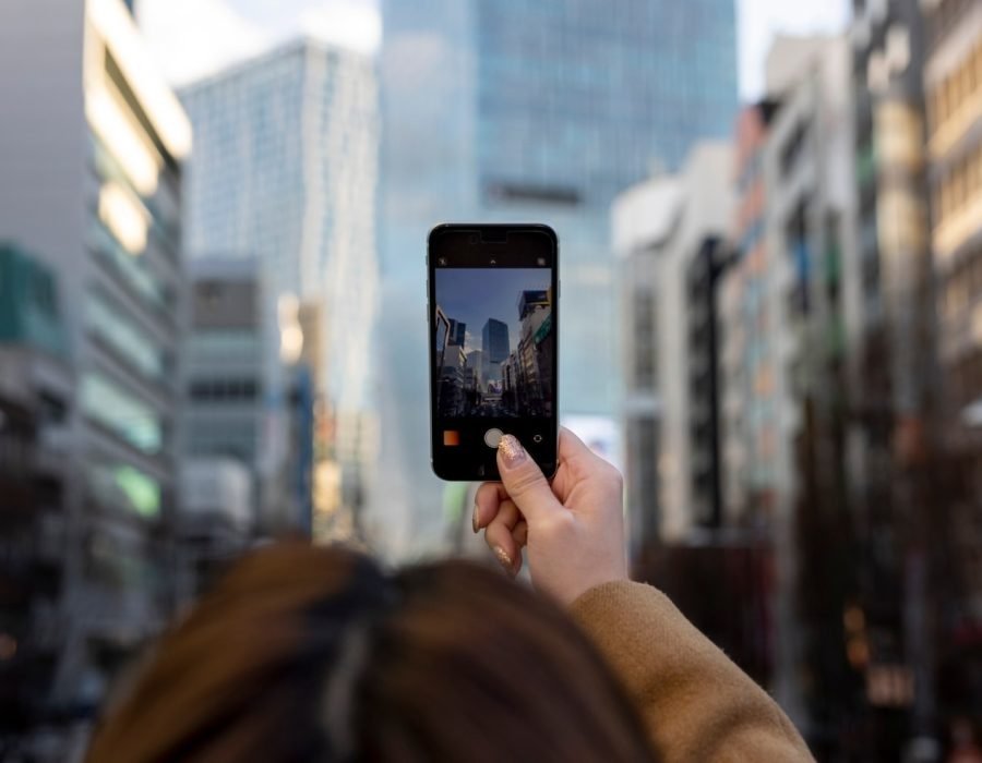 woman-using-smartphone-technolog